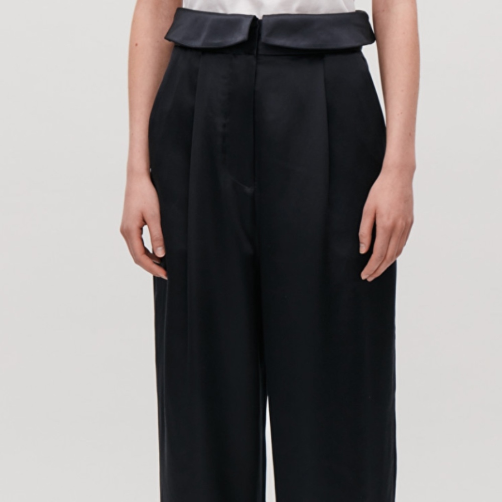 SILK TROUSERS WITH FRILL WAIST